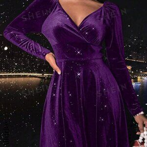 Sparkly Purple Women  Heart-Neck Waist Cinched Velvet Mini Dress